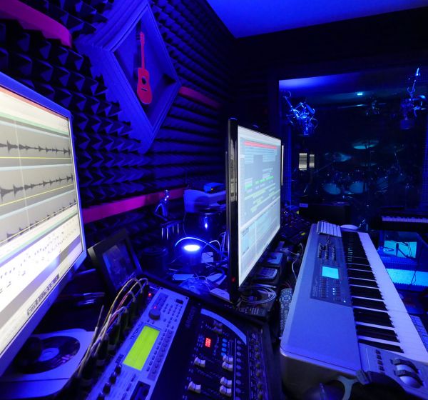 Circle of 5th production workstation
